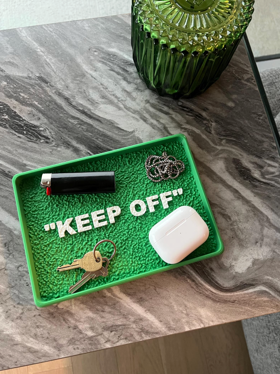 "Keep Off" Grass Tray